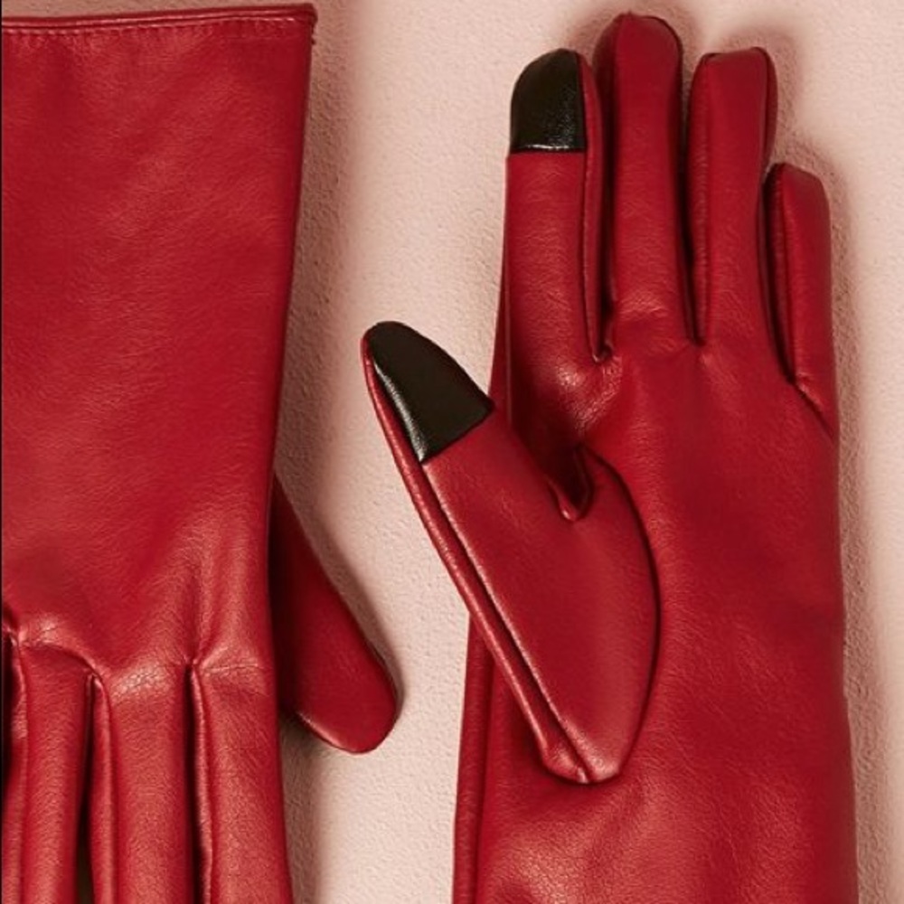 FOREVER 21 faux leather touchscreen gloves red